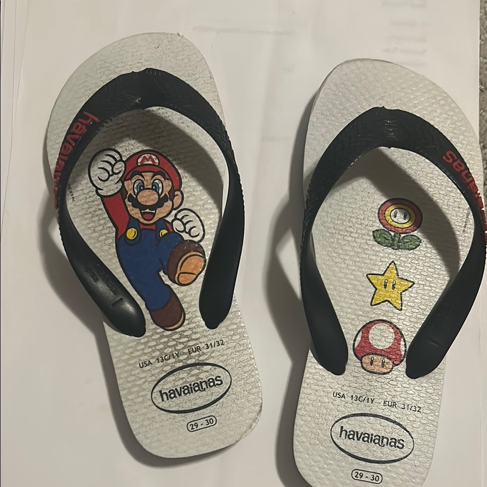 Havaianas Kids Mario Flip Flops - Black and White